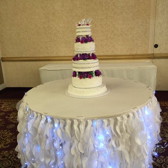 Curly Willow 21ft Table Skirt - White - Picture 2 of 3